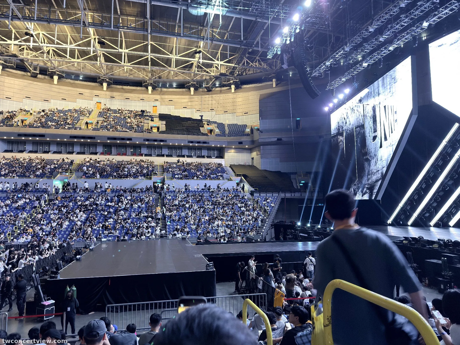 Kaohsiung Arena 219 โซน แถว 12 ที่นั่ง 28 ภาพวิวที่นั่ง - ITZY TUNNEL VISION