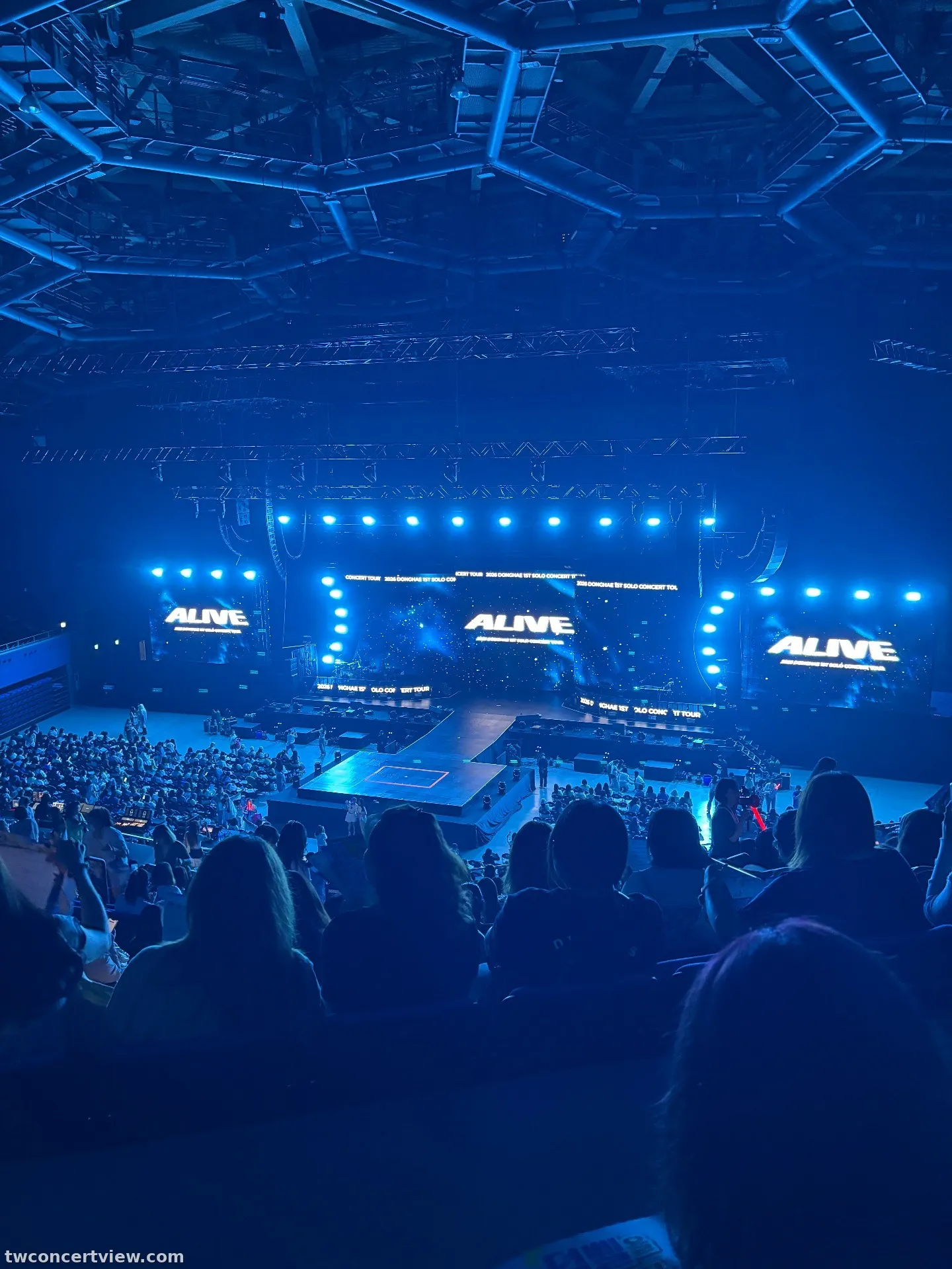 Kaohsiung Music Center (高雄流行音樂中心) 2B4 구역 19열47번 좌석 시야 사진 - 2026 DONGHAE 1ST SOLO CONCERT TOUR [ALIVE] in KAOHSIUNG