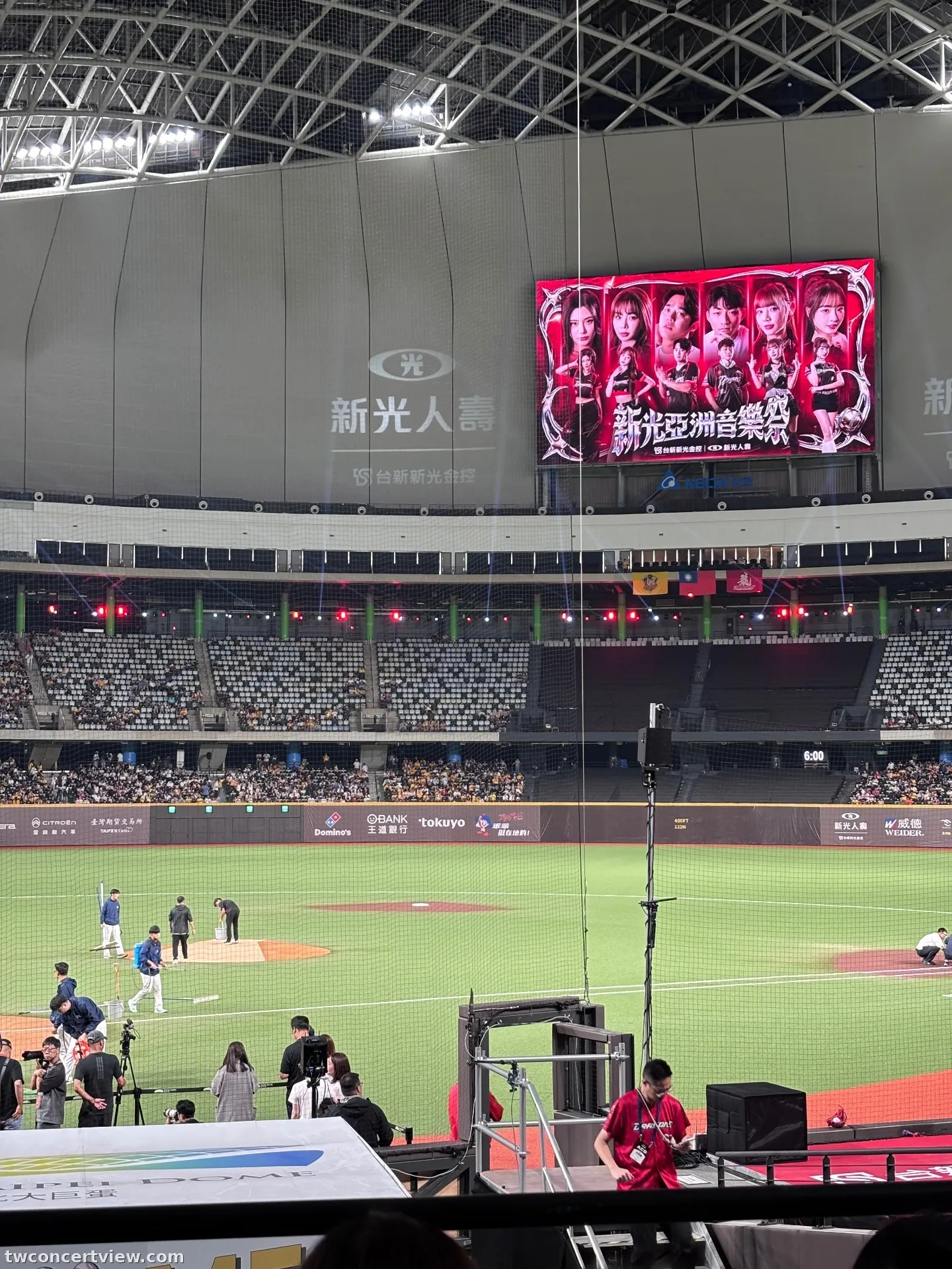 台北大巨蛋 球賽版本 111 區 22排10號 視野照片 - 味全龍對中信兄弟