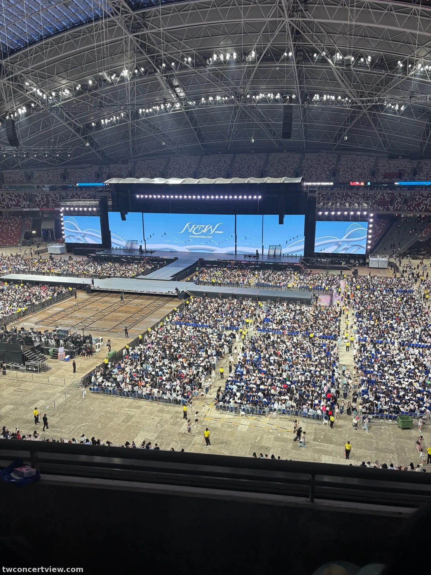 新加坡國家體育場 616 區 B排9號 視野照片 - SEVENTEEN NEW_