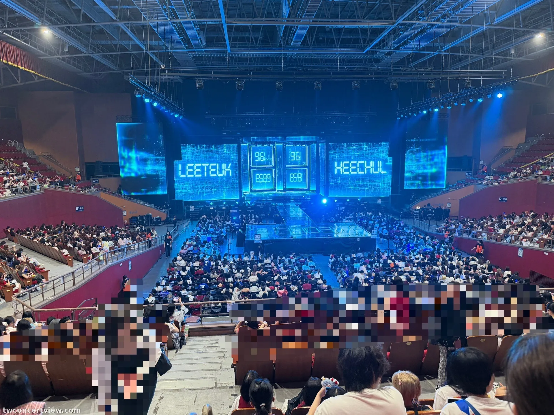 奧林匹克廳 (Olympic Hall) C2-B 區 10排1號 視野照片 - 2026 SUPER JUNIOR-83z FANCON TOUR [1983