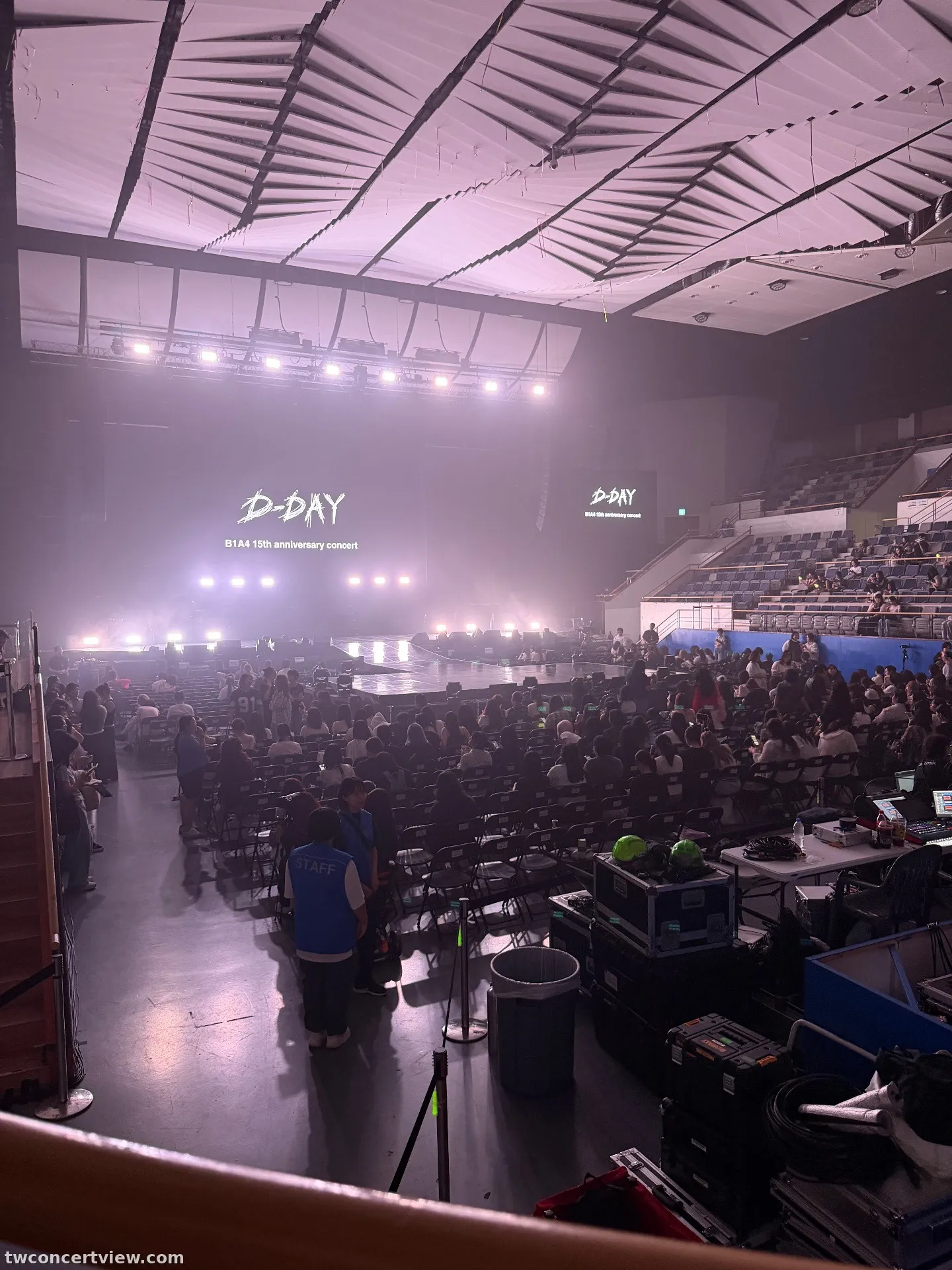 KBS Arena Hall D1 區 1排5號 視野照片 - B1A4 15주년 단독 콘서트 〈D-day〉