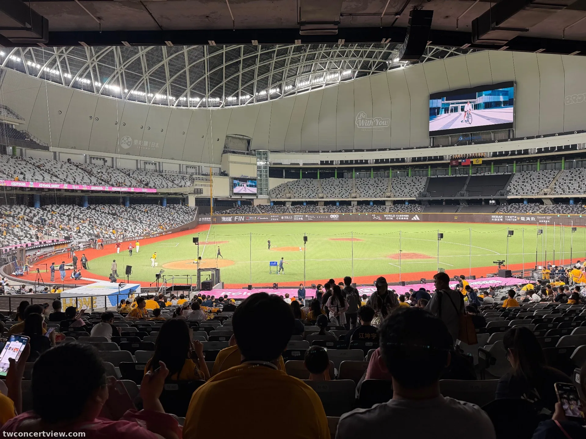 台北大巨蛋 球賽版本 110 區 35排4號 視野照片 - 樂天桃猿VS中信兄弟