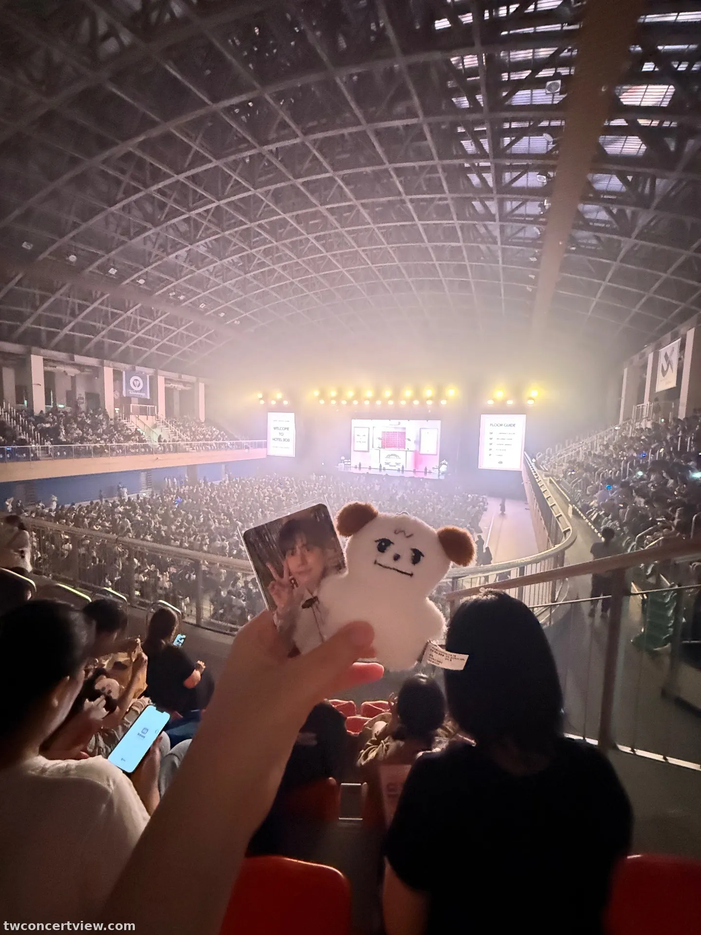 天母體育館 M4 區 5排60號 視野照片 - 圭賢fan meeting