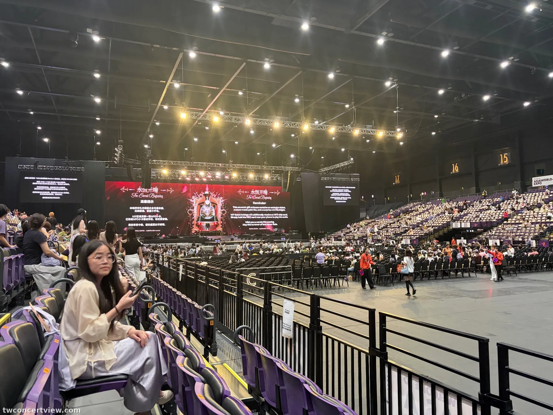 AsiaWorld-Expo Block 6 ด้านหน้า แถว C ที่นั่ง 21 ภาพวิวที่นั่ง - desire4永恆開端安可場