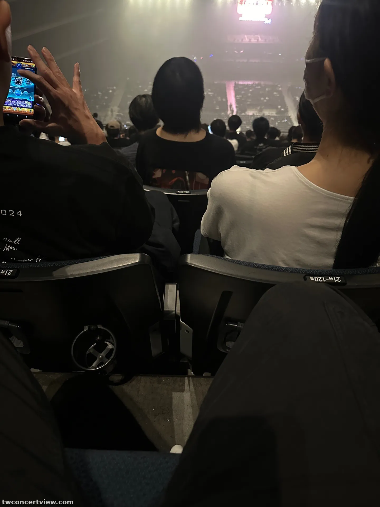 K-Arena 橫濱 LEVEL 7 22排119號 視野照片 - Ado モナ．リザの横顔