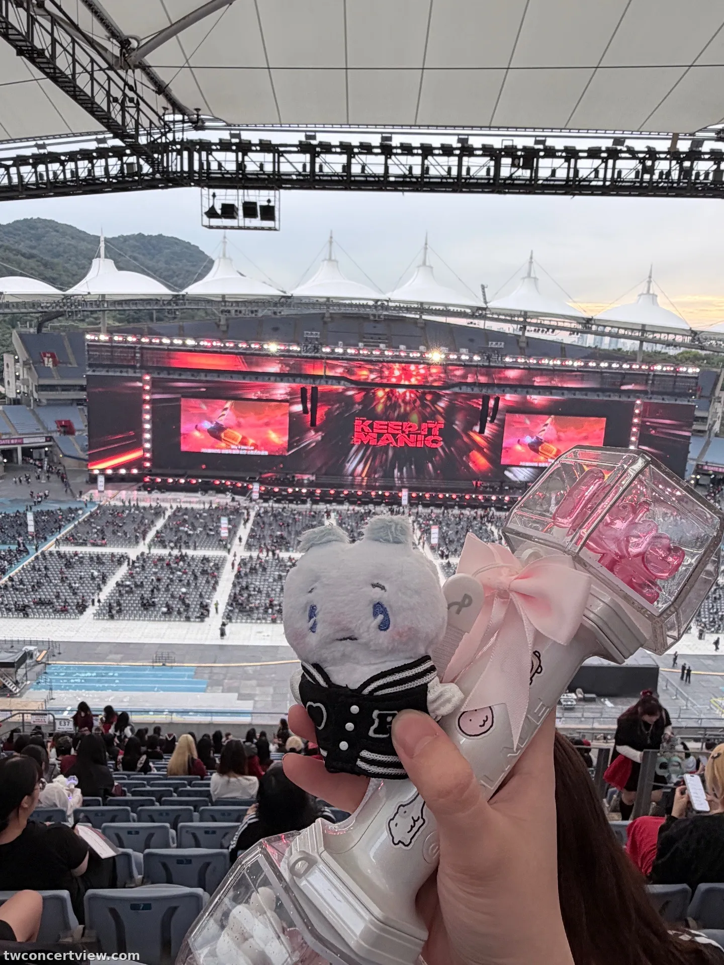 Incheon Munhak Stadium E55 Row 21, Seat 6 seat view - PLAVE KEEP IT MANIC