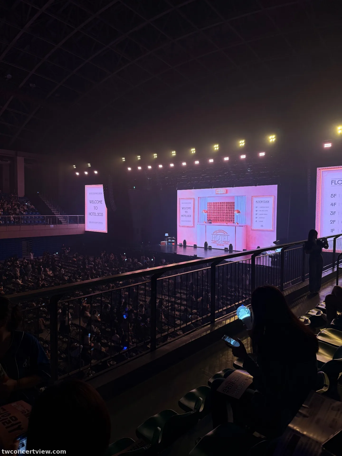 天母體育館 R2 區 3排31號 視野照片 - KYUHYUN 20th Anniversary Fanmeeting ＜Hotel 203＞ IN TAIPEI