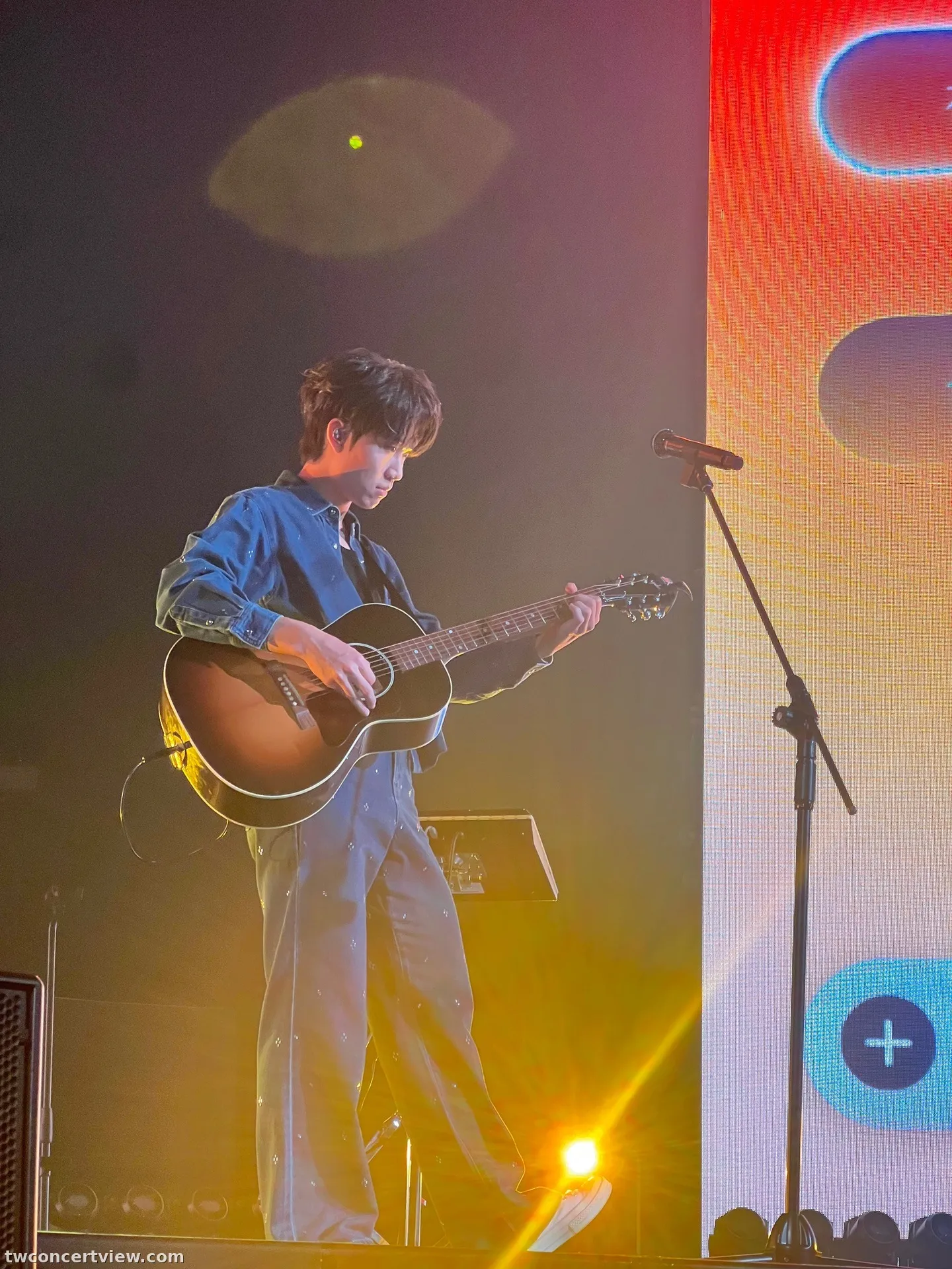 Zepp New Taipei A-M 區 A排16號 視野照片 - 呂允別著急安可旗艦場